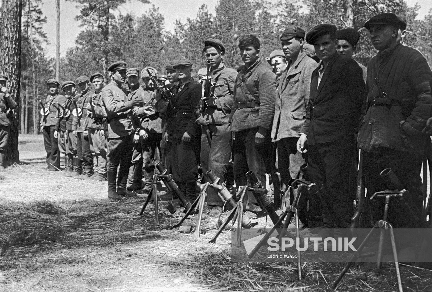Guerrillas before a combat operation