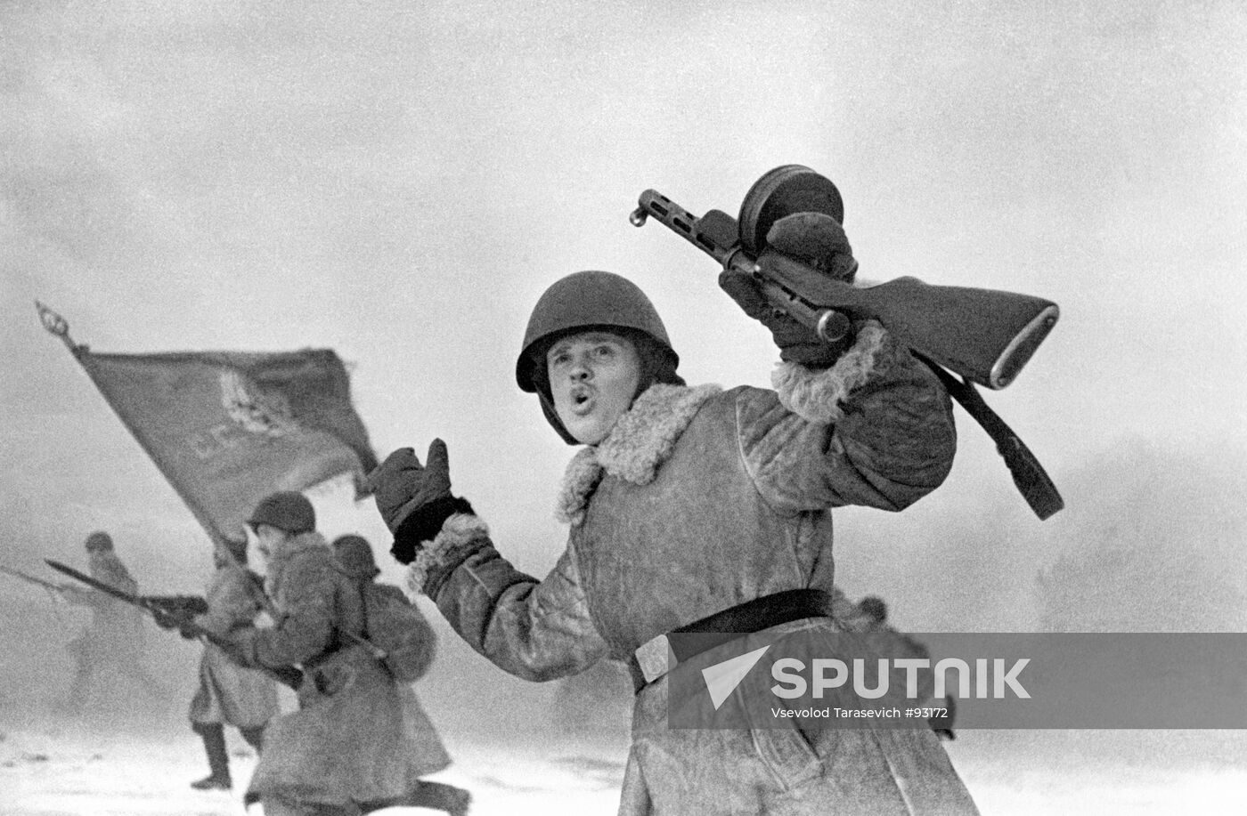 ATTACK SOLDIERS WWII 