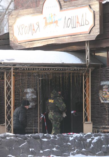 Families look for relatives missing in Perm nightclub fire
