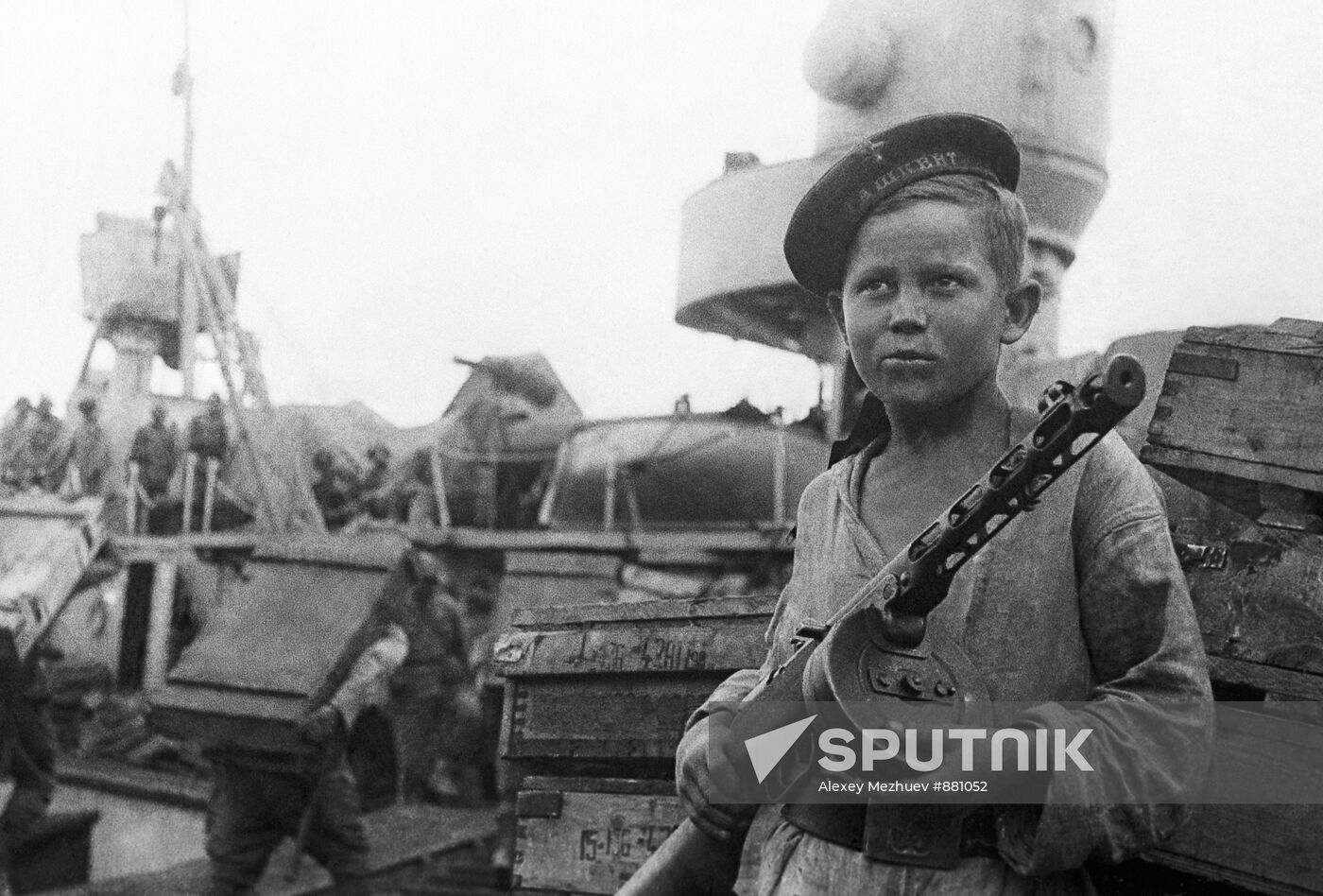Young soldiers Borya Kuleshov