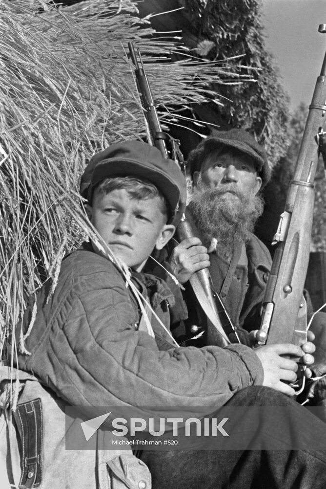 WWII GUERRILLAS BOY OLD MAN