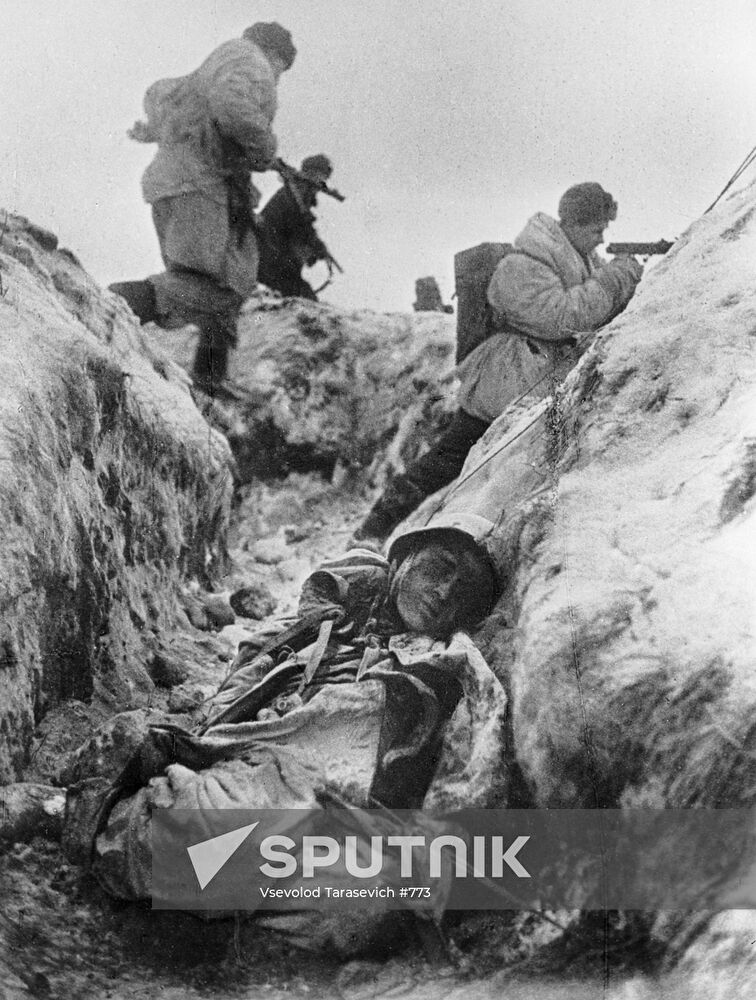 WWII BATTLE KILLED SOLDIER