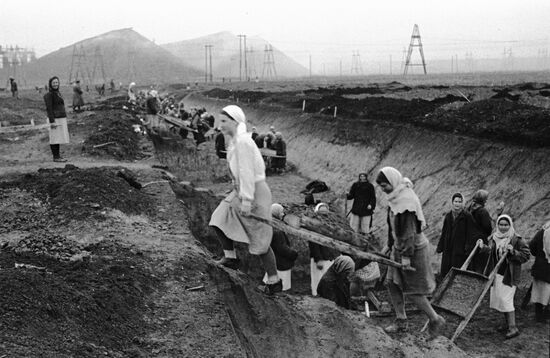 WWII ANTITANK TRENCHES