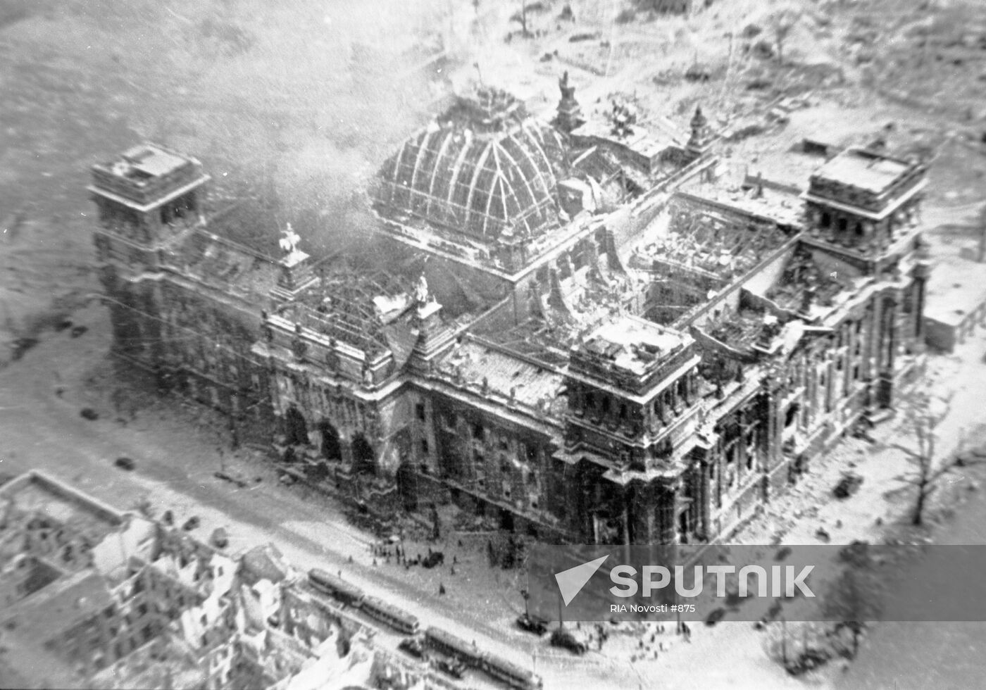 DESTROYED REICHSTAG BERLIN