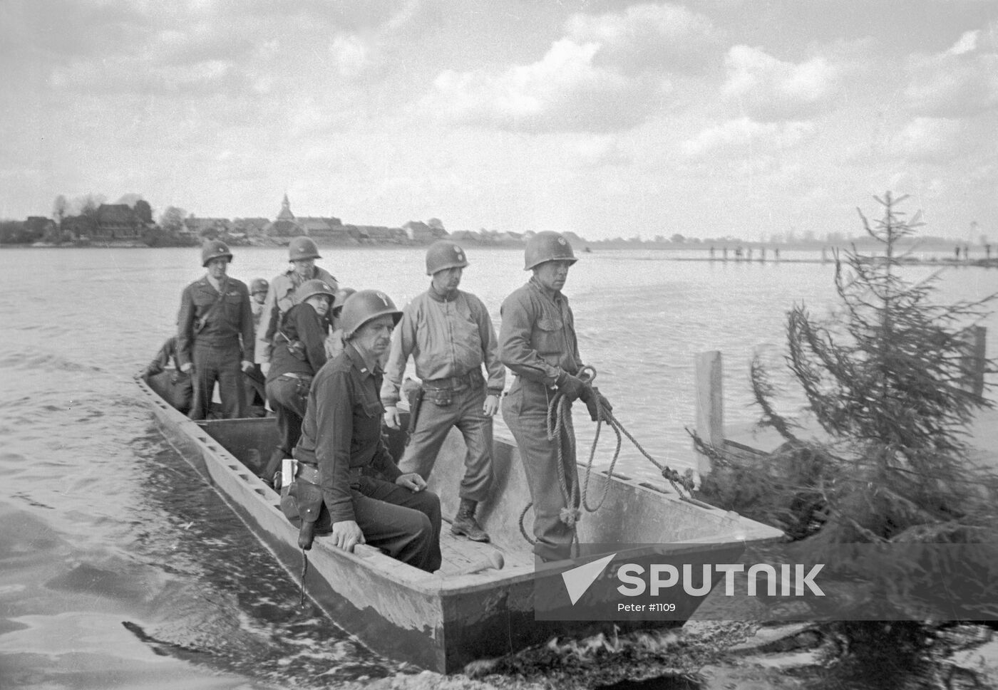 WWII ELBE CROSSING