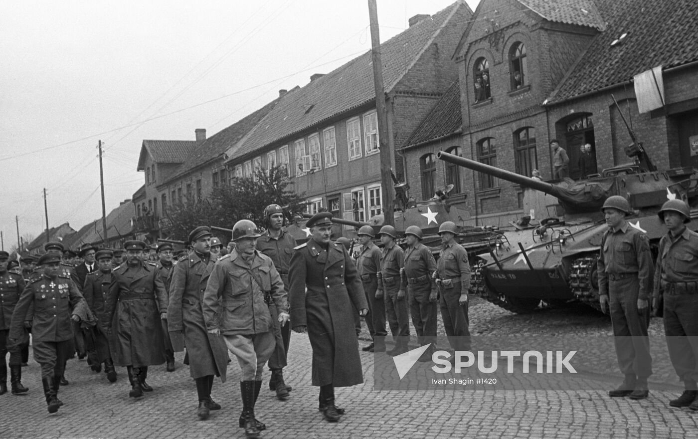 WWII MEETING ELBE