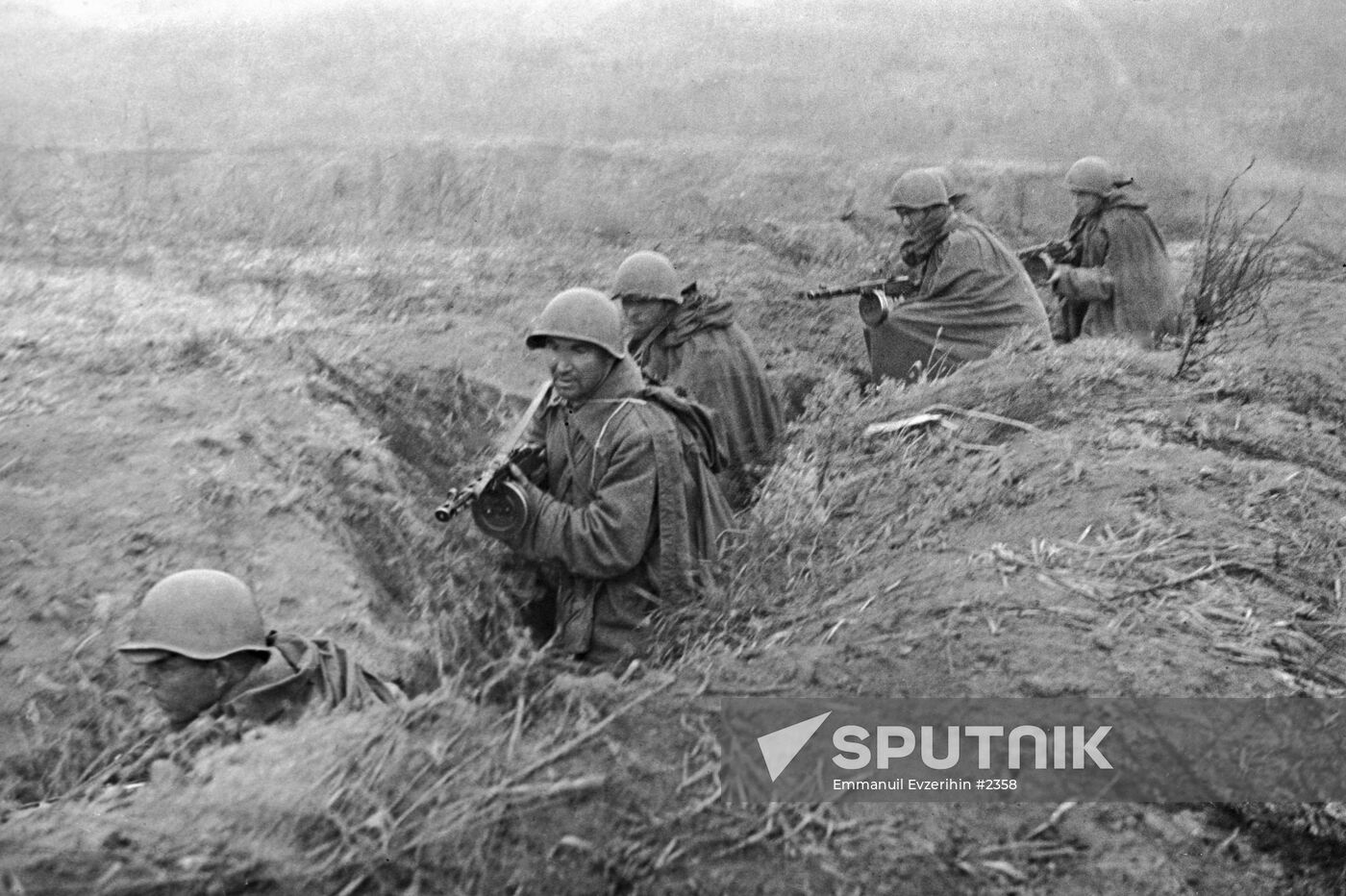 WWII TRENCH