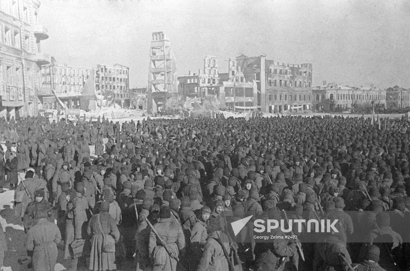 RALLY SOLDIERS STALINGRAD