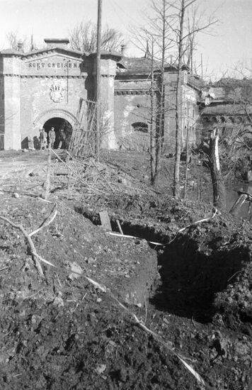 WWII FORTRESS SOLDIERS