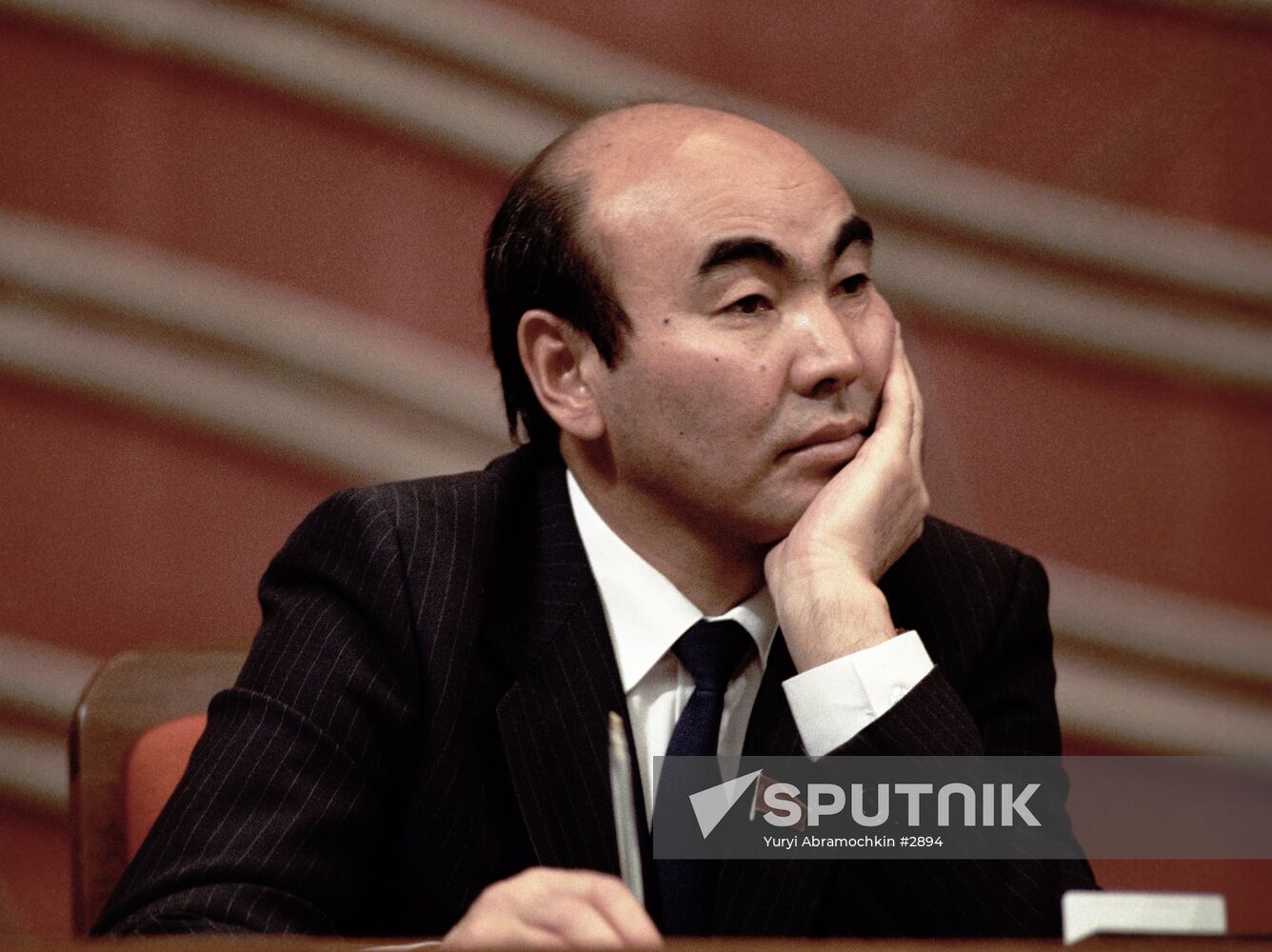 Akayev