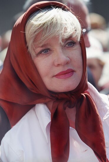 VERA ALENTOVA