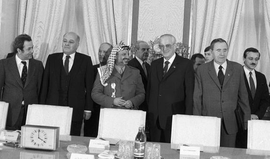 ARAFAT ANDROPOV MEETING KREMLIN