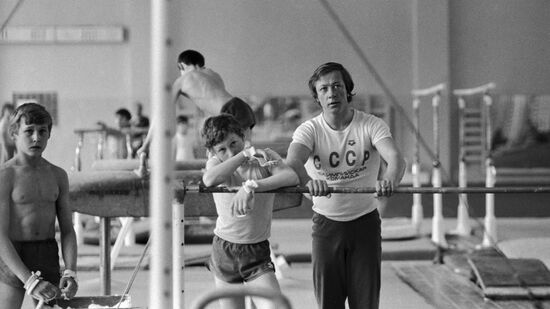 ANDRIANOV ARTISTIC GYMNASTICS
