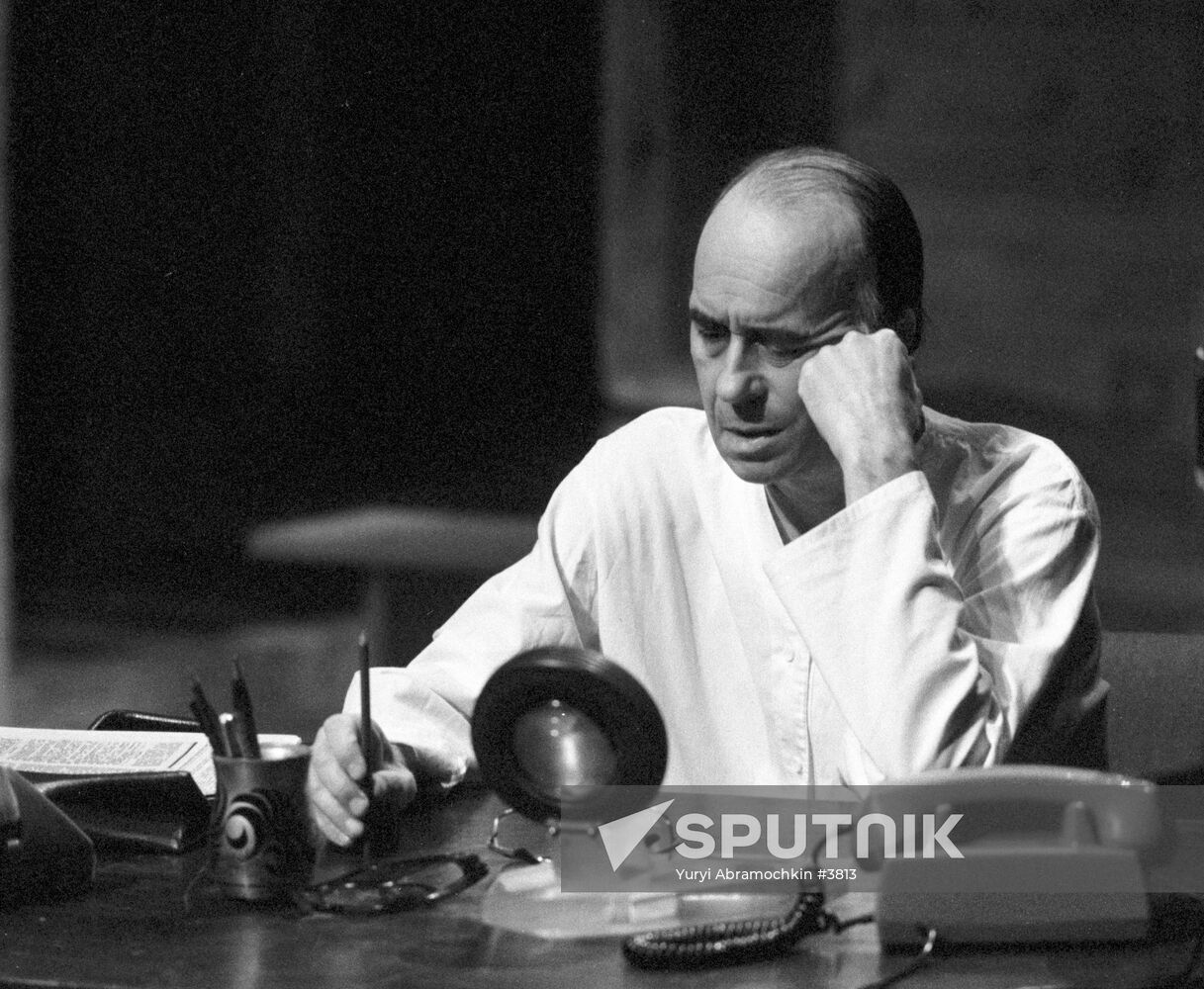 OLEG BORISOV PLAY 