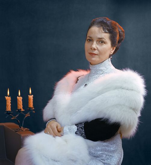 ELINA BYSTRITSKAYA