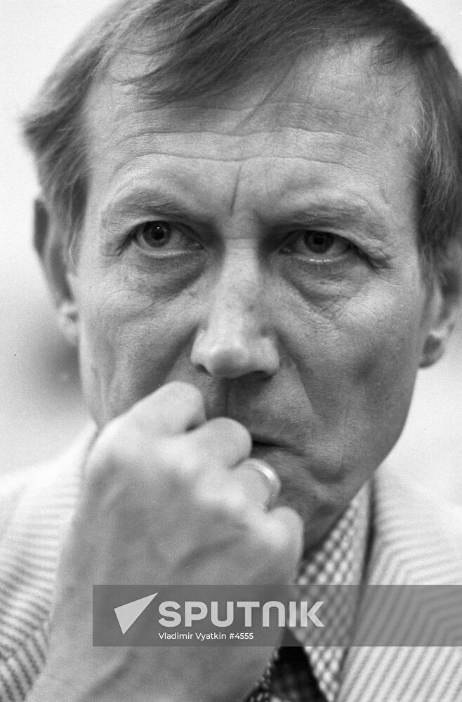 YEVTUSHENKO