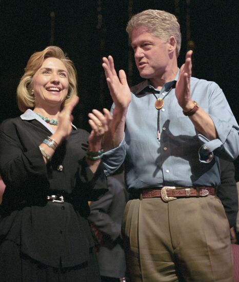 CLINTON CONCERT SHOW