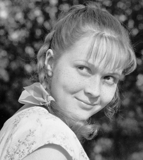 NATALIA GUNDAREVA "A SWEET WOMAN"