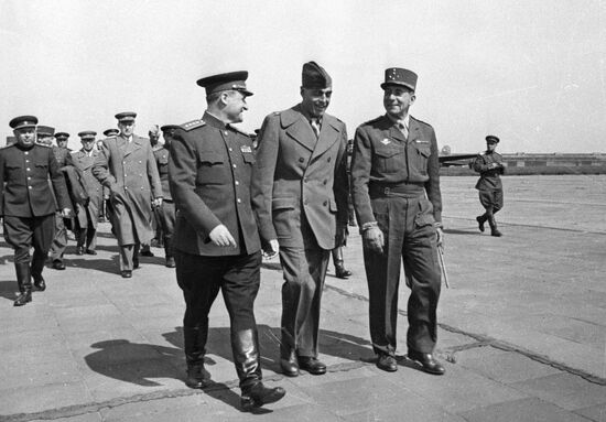 WWII  SURRENDER