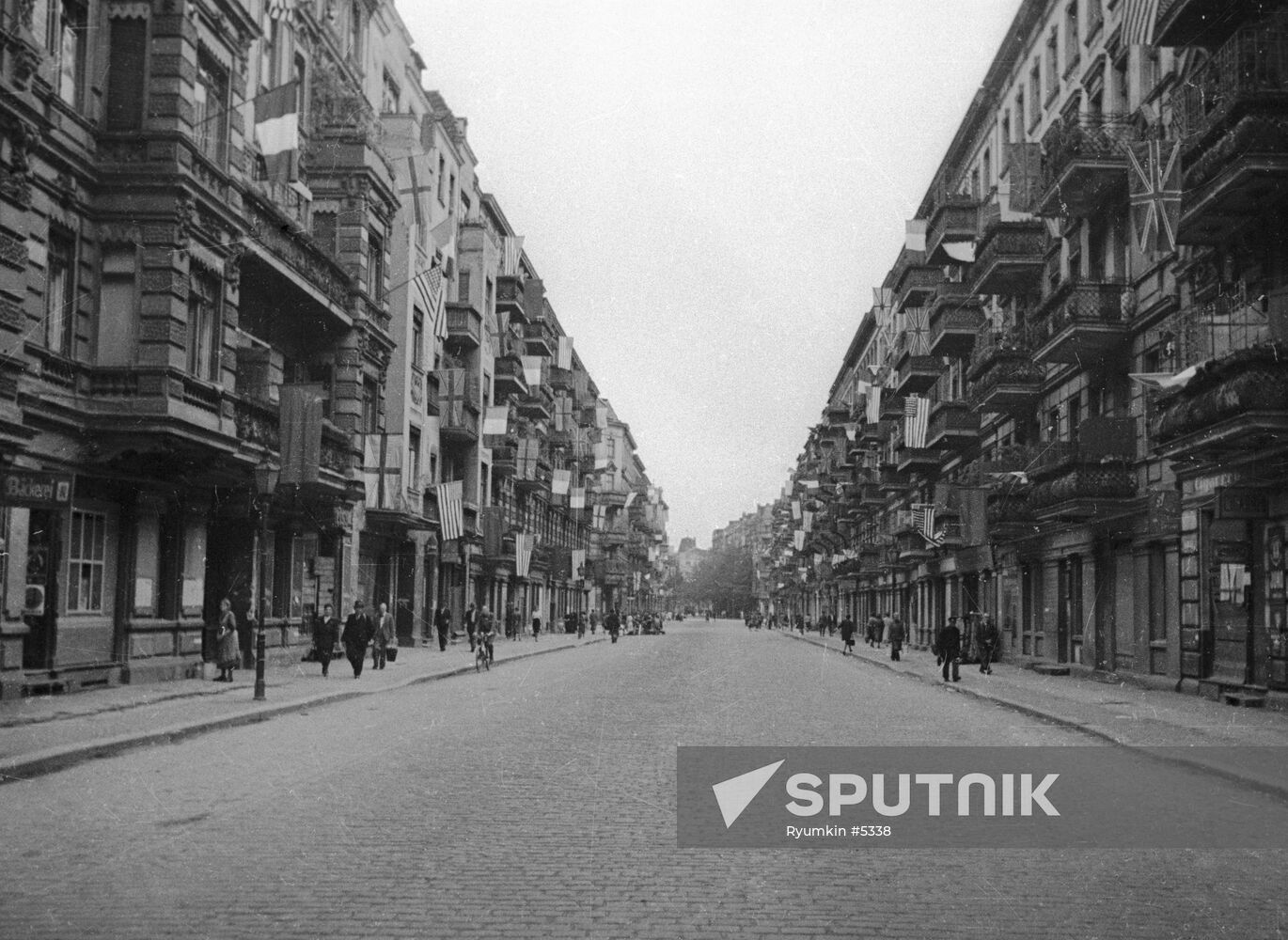WWII STREET BERLIN
