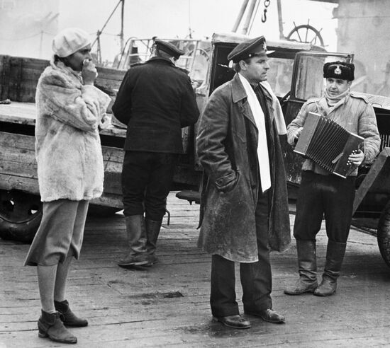 NAKHAPETOV FILM