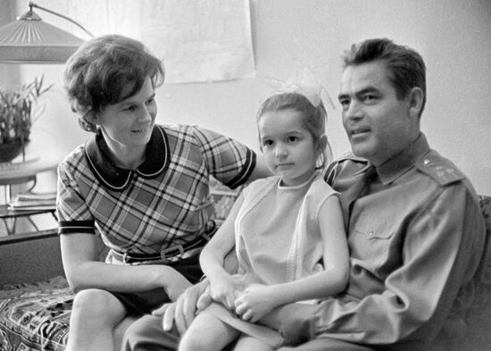 Valentina Tereshkova, Andriyan Nikolayev and their daughter