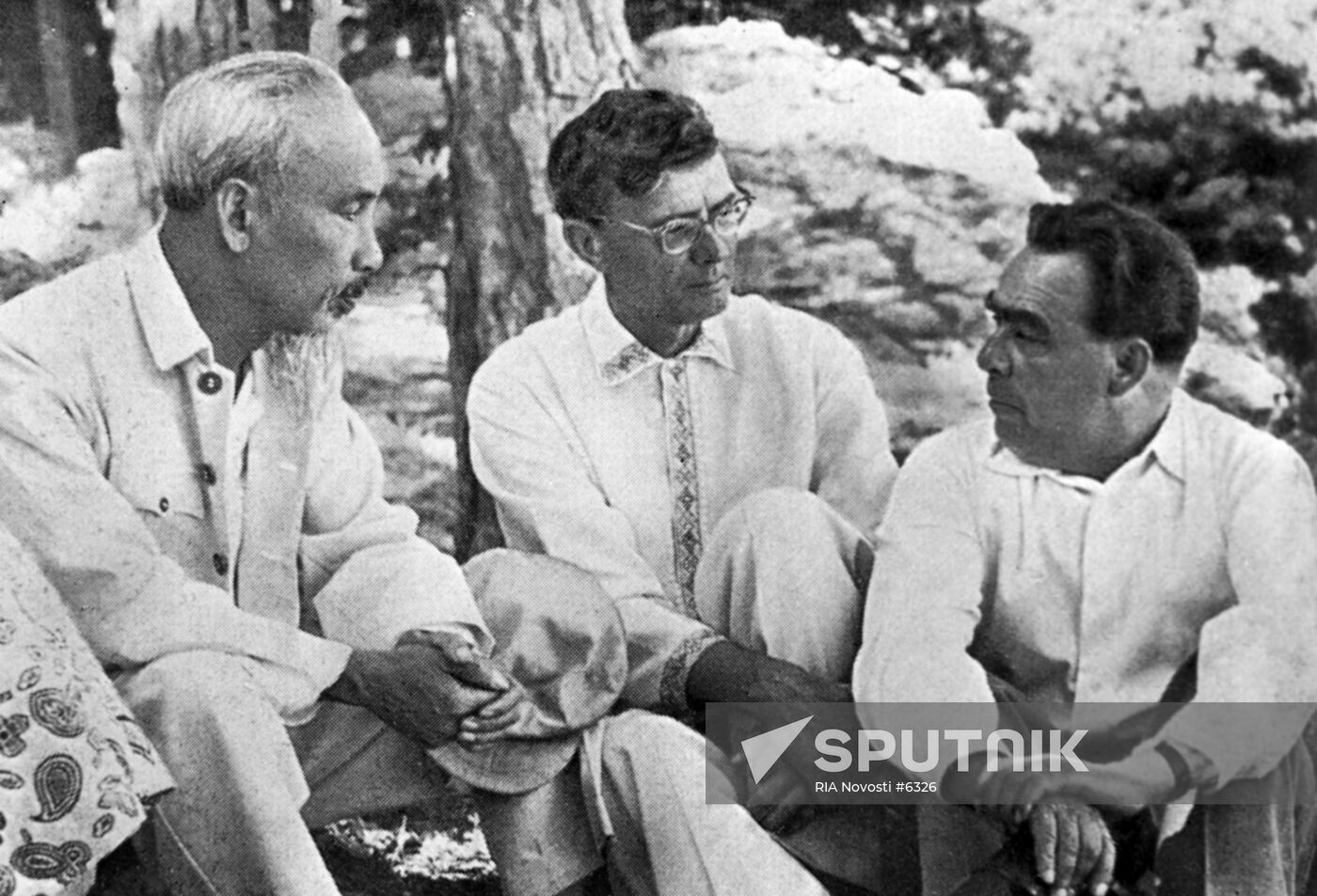 Ho Chi Minh MIKHAIL SUSLOV LEONID BREZHNEV