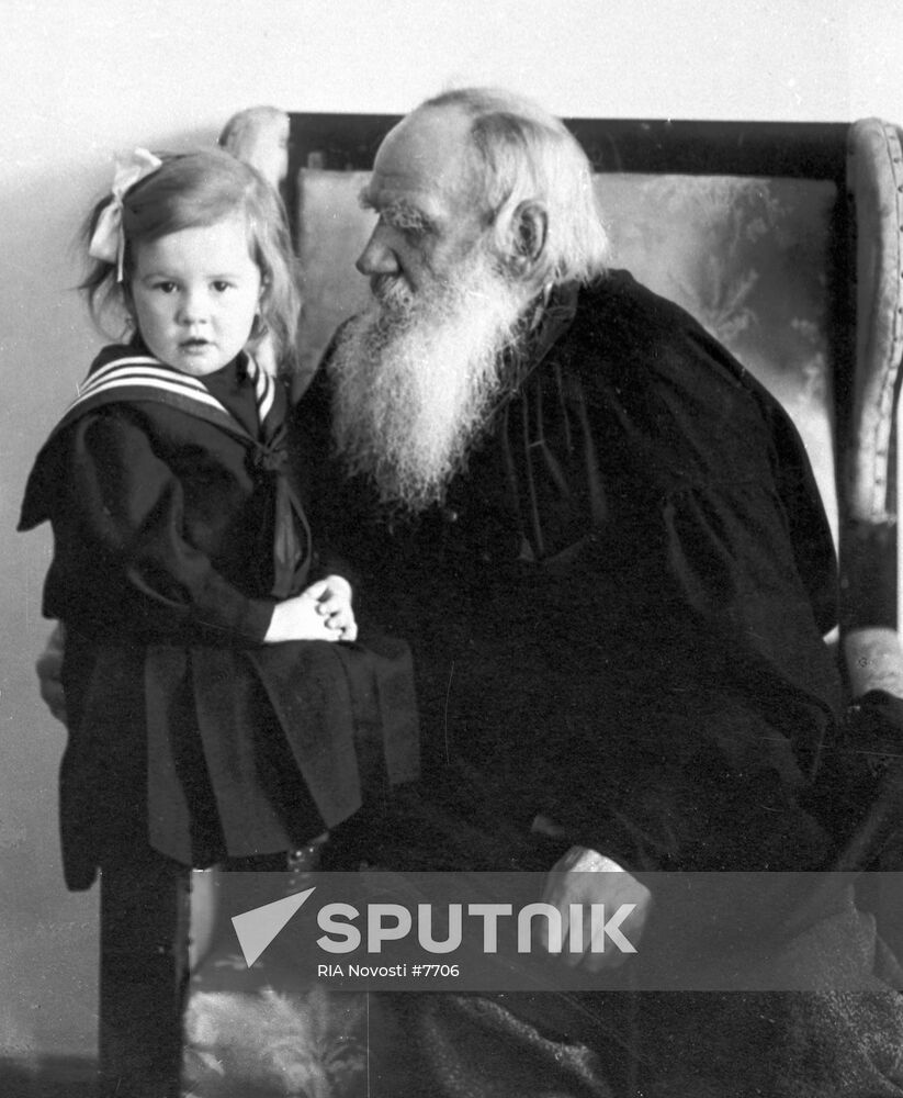 TOLSTOY SUKHOTINA