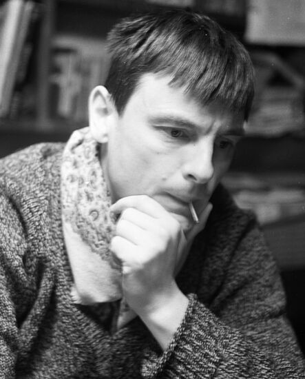 TARKOVSKY FILM DIRECTOR 