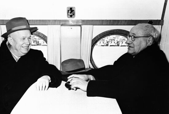KHRUSHCHEV TALK TUPOLEV CABIN AIRPLANE