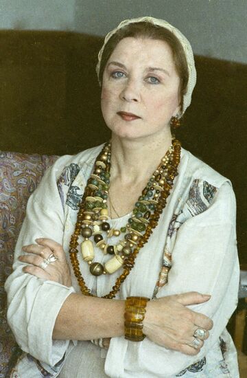 ALLA DEMIDOVA 