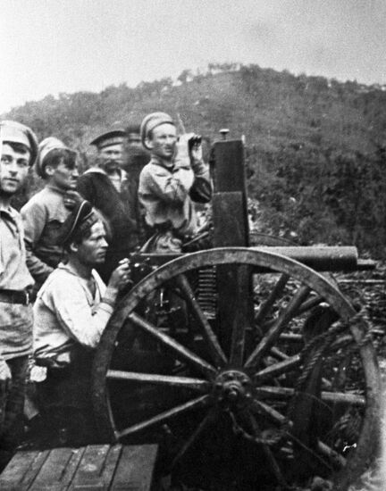 RED ARMY MEN FAR EAST