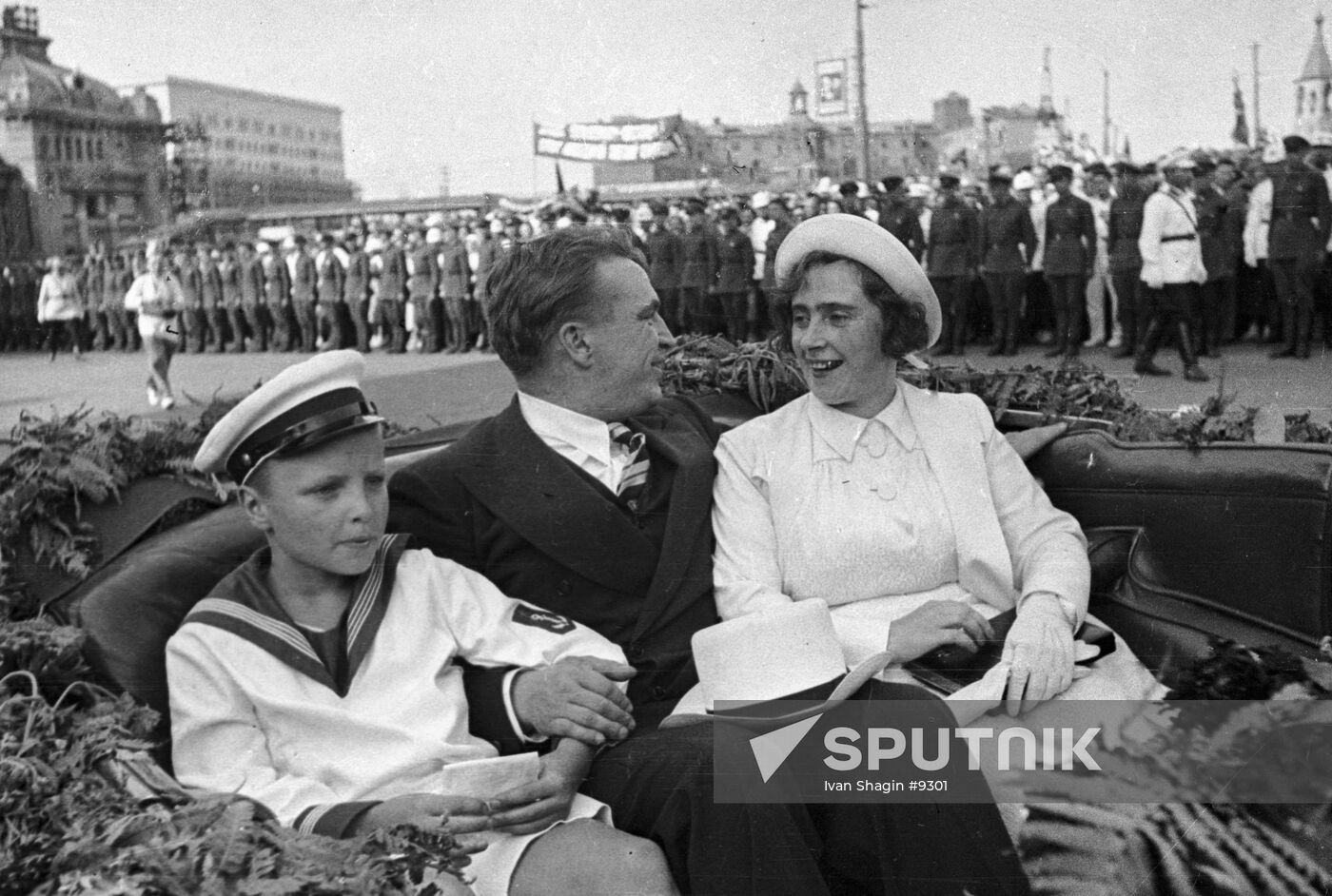 CHKALOV WIFE SON