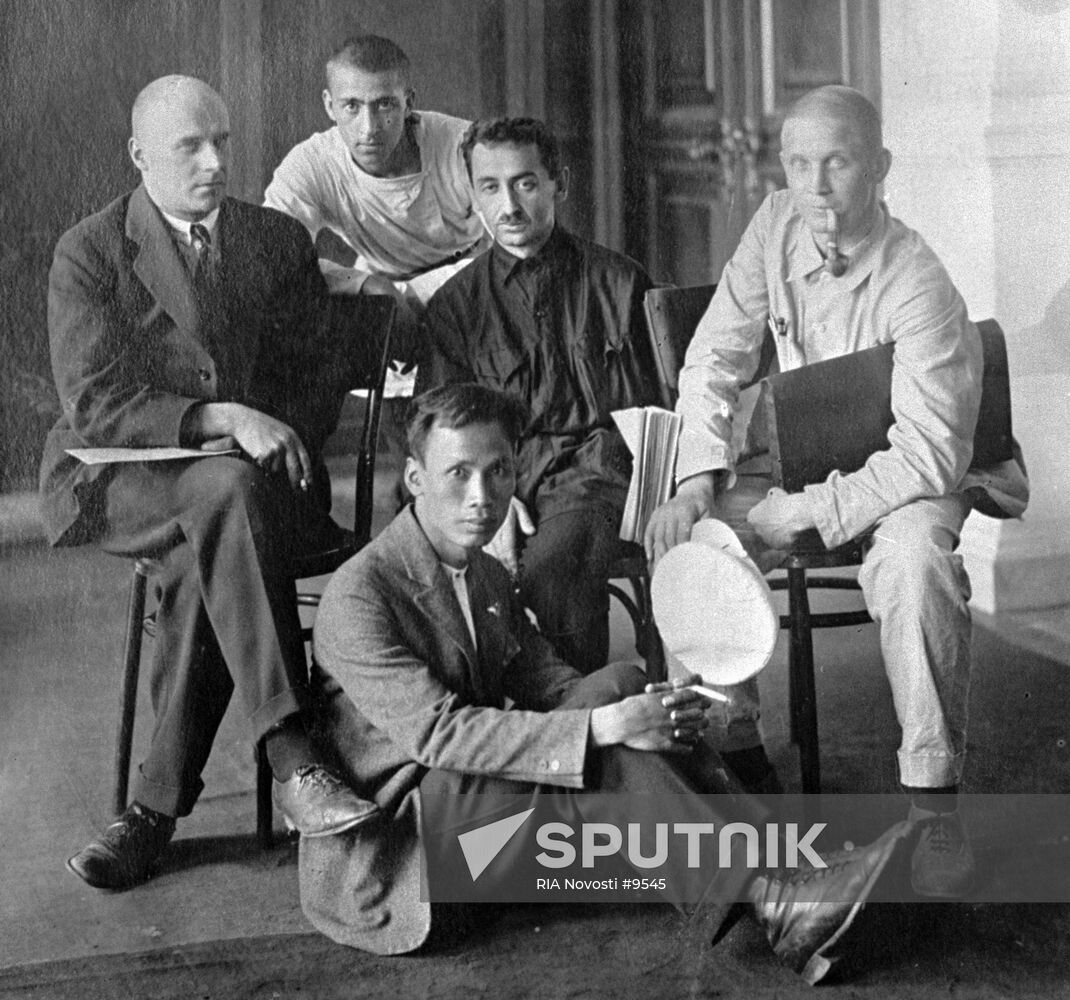 HO CHI MINH DELEGATE COMINTERN CONGRESS