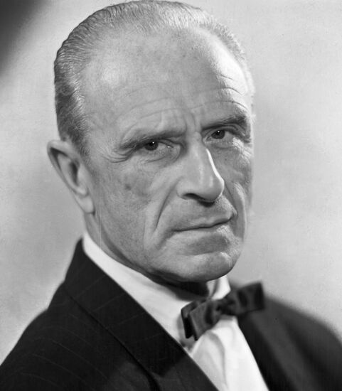 ACTOR KTOROV