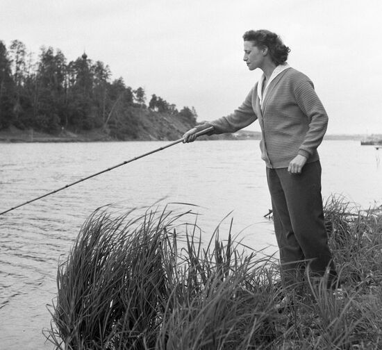 PLISETSKAYA MOSKVA RIVER FISHING