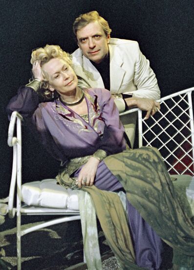 LAZAREV NEMOLYAEVA "SARAH ET LE CRI DE LA LANGOUSTE"