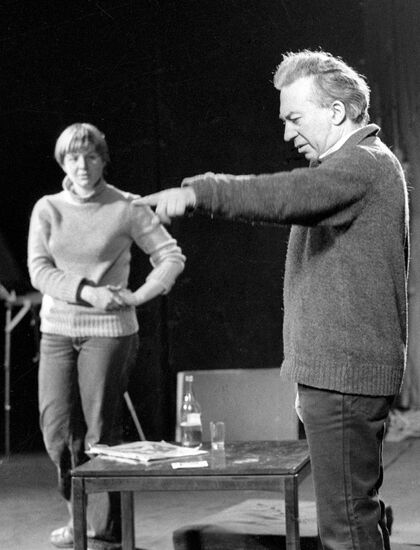 ANATOLY EFROS REHEARSAL
