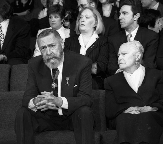 OLEG YEFREMOV SOFIA PILYAVSKAYACELEBRATION 100-ANNIVERSARYMKHAT