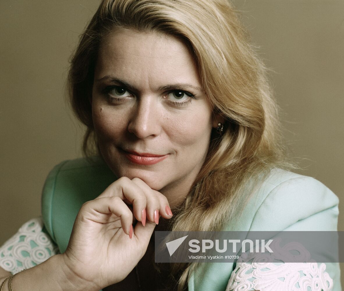 ACTRESS YAKOVLEVA SATIRE THEATER