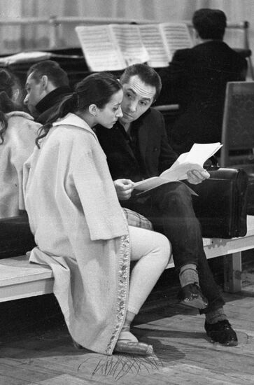 GRIGOROVICH BESSMERTNOVA REHEARSAL
