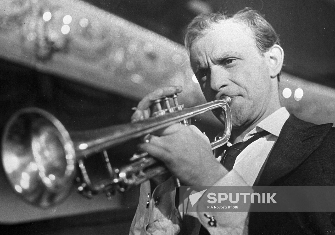 BYKOV "THE GIRL AND THE BUGLER"