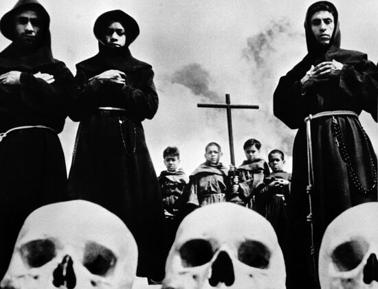 SKULLS CHURCHMEN CROSS FILM