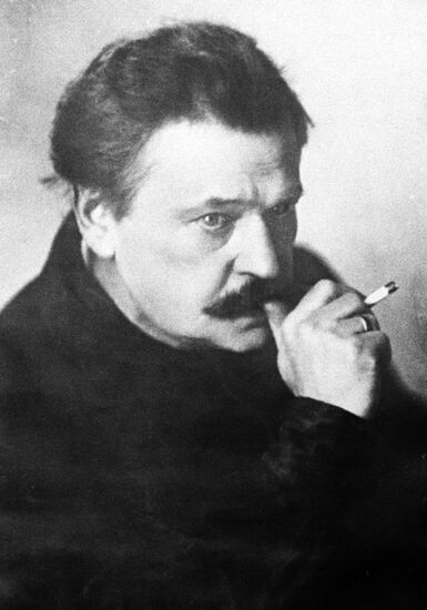 ANIMAL TRAINER VLADIMIR DUROV