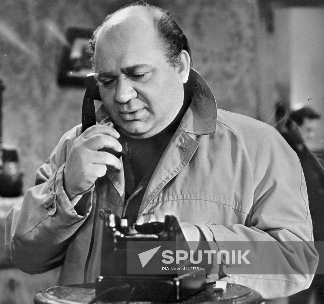 LEONOV FILM PART LUZHIN