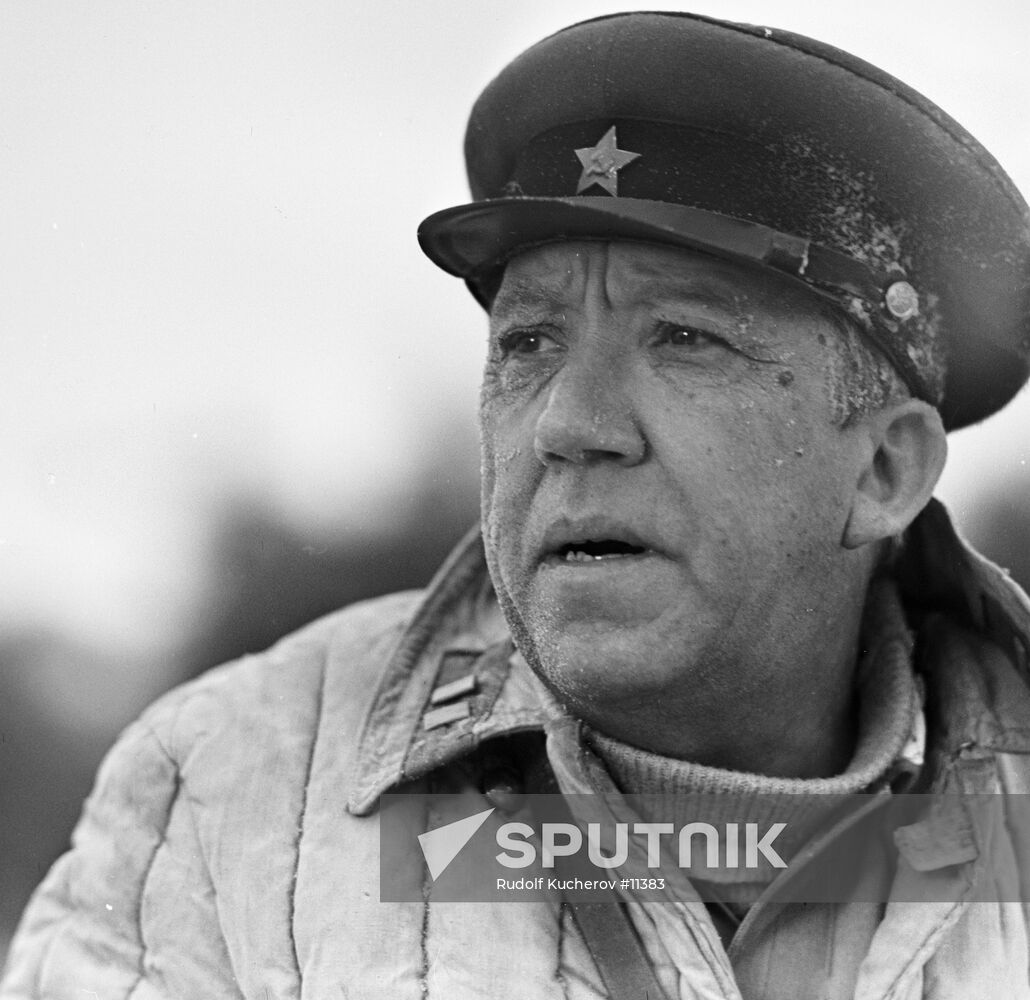 NIKULIN "TWENTY DAYS WITHOUT WAR"
