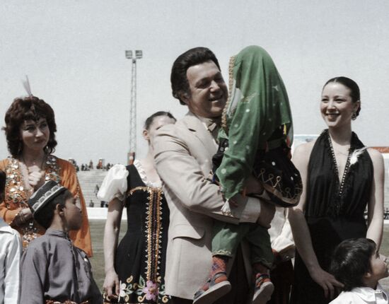 KOBZON KABUL PERFORMANCE