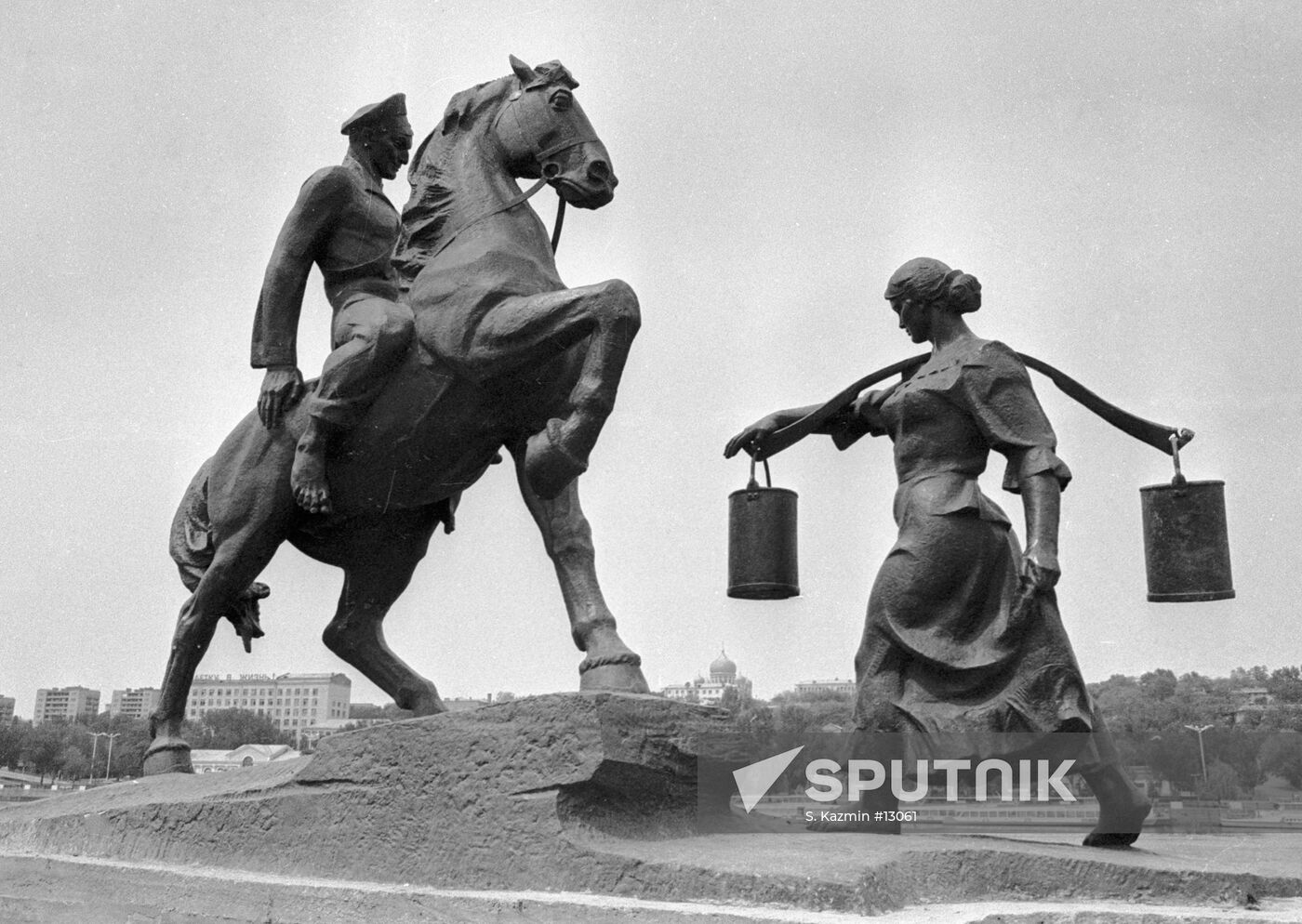 SCULPTURE 'TIKHY DON'