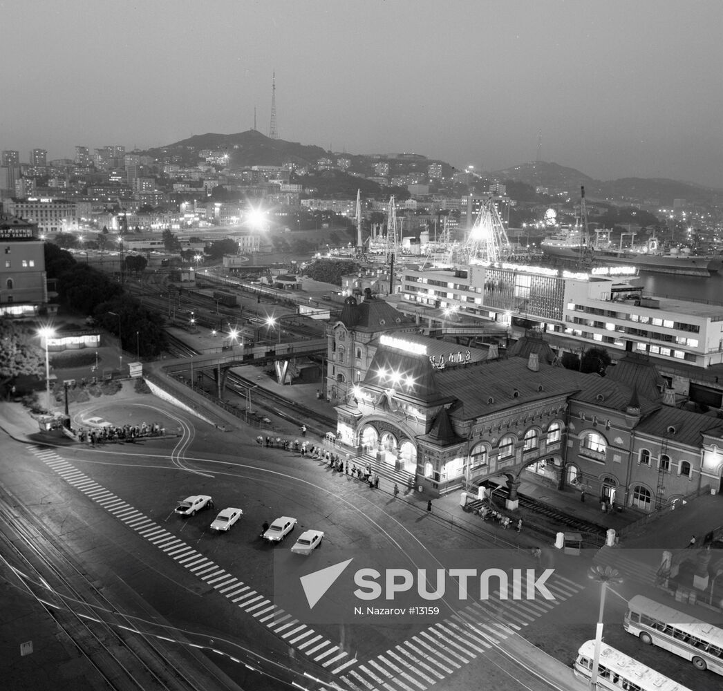 RAILWAY TERMINAL SQUARE VLADIVOSTOK