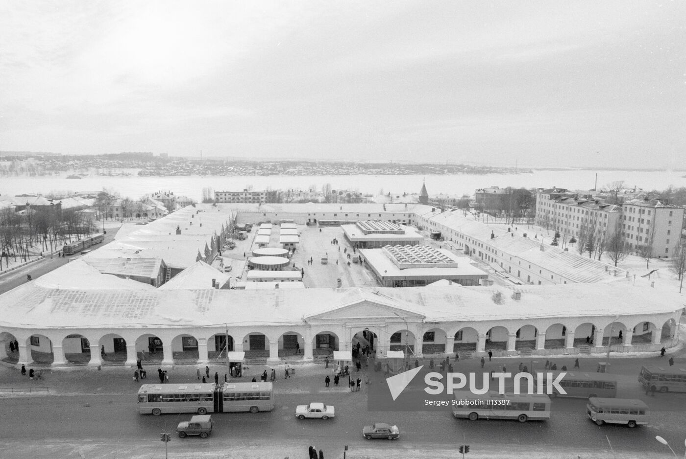KOSTROMA SHOPPING ARCADE